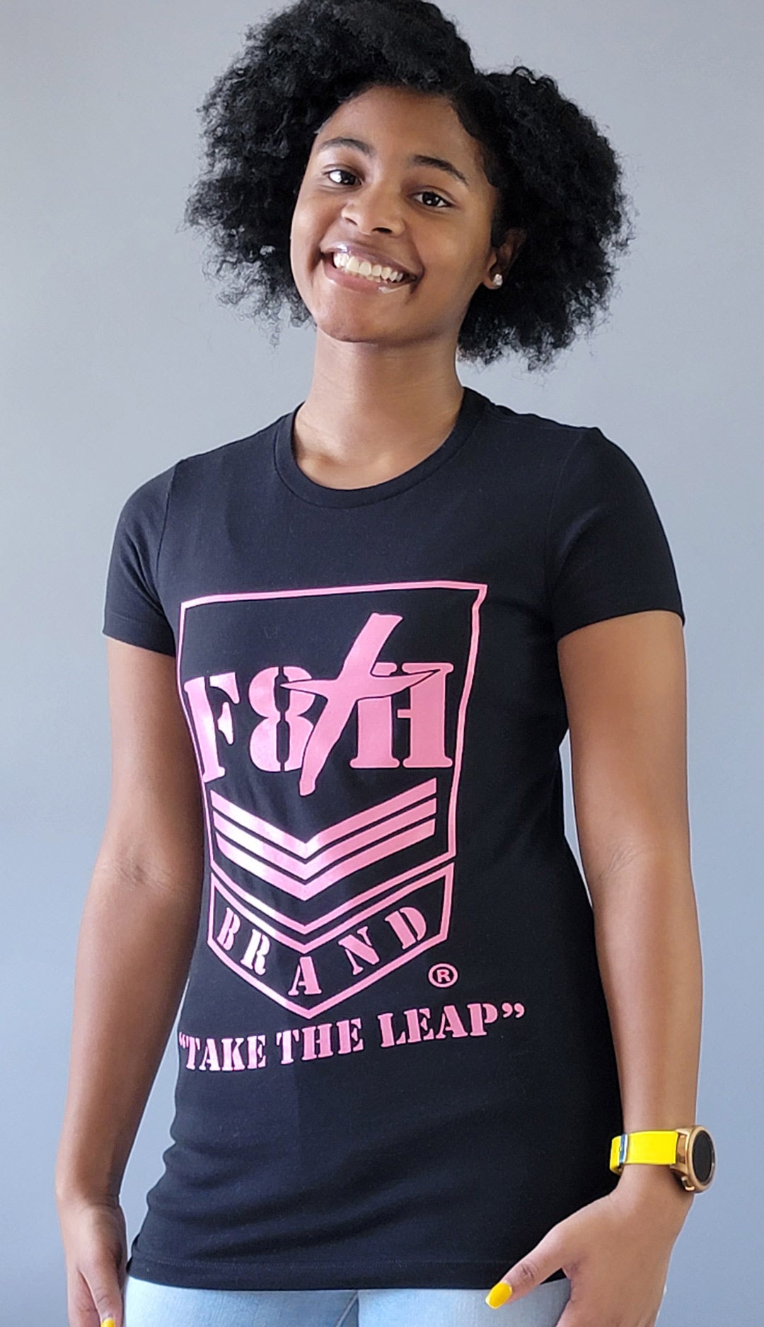 F8th Brand Logo - T-Shirt (Black)/Female Fit